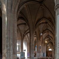 Église Saint-Merri - Interior, south nave aisle looking southwest