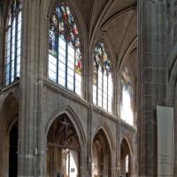 Église Saint-Merri - Interior, south nave elevation looking southwest from north transept