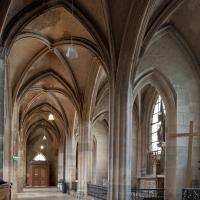 Église Saint-Merri - Interior, north nave aisle looking northwest