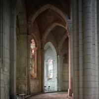 Église Notre-Dame de La-Charité-sur-Loire - Interior, north ambulatory looking southeast