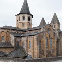 Église Sainte-Foy de Conques - Exterior, northeast chevet and transept elevation, crossing tower