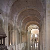 Église Sainte-Foy de Conques - Interior, organ loft, gallery level looking northeast