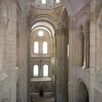 Église Sainte-Foy de Conques - Interior, north transept, north gallery level looking southwest, south transept elevation