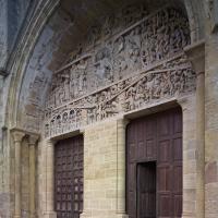 Église Sainte-Foy de Conques - Exterior, western frontispiece, portal looking northeast