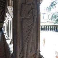 Abbaye Saint-Pierre de Moissac - Interior, cloister northwest corner sculpture