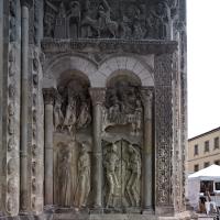 Abbaye Saint-Pierre de Moissac - Exterior, south nave lateral portal, east sculptural detail