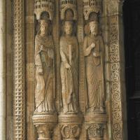 Bourges, Cathédrale Saint-Étienne - Exterior nave, south side

South lateral portal, column figures, left side
