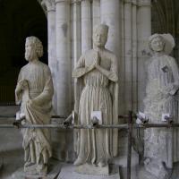 Bourges, Cathédrale Saint-Étienne - Interior Crypt

Sculptural Fragments
