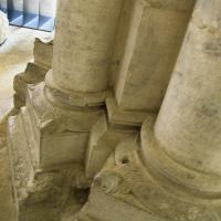 Bourges, Cathédrale Saint-Étienne - Interior Crypt

Pier base
