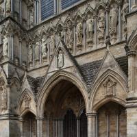 Salisbury Cathedral - Exterior, west portal 