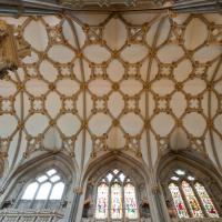 Wells Cathedral - Interior, chevet vault 