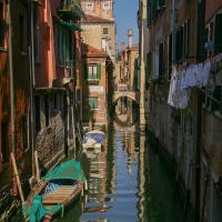 Central Venice - view northwest down small canal towards Rio Terra Secondo