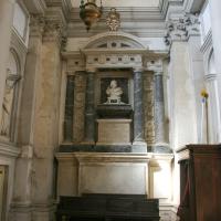 San Giorgio Maggiore - detail: side altar, bust and dedication