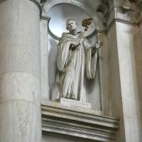 San Giorgio Maggiore - view of sculpture in interior niche, adjacent to main altar