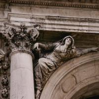 Santa Maria della Salute - detail: column capital and sculpture
