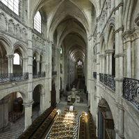 Cathédrale Notre-Dame de Noyon - Interior: north choir gallery level at railing