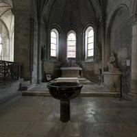Église Saint-Serge d'Angers - Interior: south chevet chapel