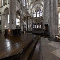 Cathédrale Saint-Étienne d'Auxerre - Interior: crossing