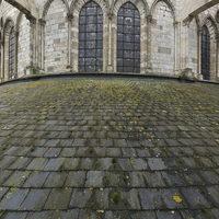 Cathédrale Saint-Étienne de Bourges - Interior: outer chevet aisle cornice, N2-N3