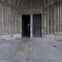 Cathédrale Saint-Étienne de Bourges - Exterior: north transept portal, porch