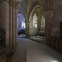 Église Saint-Sulpice de Chars - Interior: south chevet aisle and ambulatory