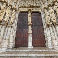 Cathédrale Notre-Dame de Chartres - Exterior: north transept portal
