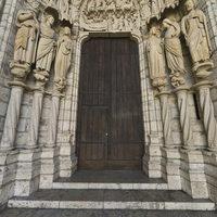 Cathédrale Notre-Dame de Chartres - Exterior: north transept, east portal