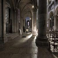 Église Notre-Dame de Dijon - Interior: north nave aisle