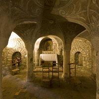 Collégiale Notre-Dame-du-Fort d'Étampes - Interior: crypt