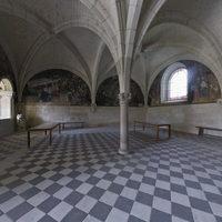 Abbaye de Fontevrault - Interior: chapter house