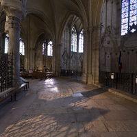 Collégiale Notre-Dame de Mantes-la-Jolie - Interior: chevet, ambulatory