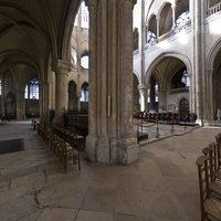 Collégiale Notre-Dame de Mantes-la-Jolie - Interior: north nave aisle