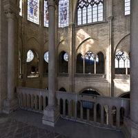 Collégiale Notre-Dame de Mantes-la-Jolie - Interior: chevet, north aisle, gallery level