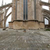 Cathédrale Saint-Just-Saint-Pasteur de Narbonne - Exterior: east chevet, ambulatory roof