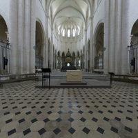 Église Notre-Dame de Pontigny - Interior: crossing