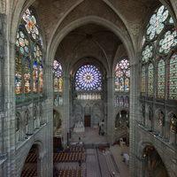 Basilique de Saint-Denis - Interior: base of south transept rose window