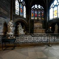Église Saint-Germain-l’Auxerrois de Paris - Interior: ambulatory, south inner aisle