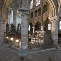 Église Saint-Sauveur - Interior: chevet, south ambulatory