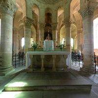 Église Saint-Menoux - Interior: Choir