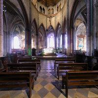 Église Sainte-Croix - Interior: Choir