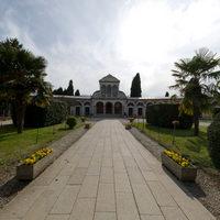 San Michele in Isola - Exterior: Cimeteria