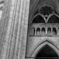 Cathédrale Saint-Pierre de Beauvais - Interior, north transept, east aisle, triforium and clerestory