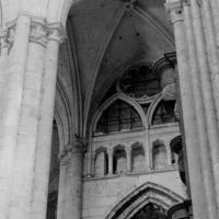 Cathédrale Saint-Pierre de Beauvais - Interior, south transept, east aisle