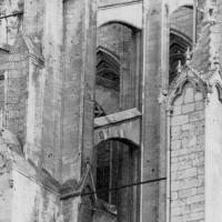 Cathédrale Saint-Pierre de Beauvais - Exterior, upper choir, south side, flying buttress