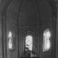 Église Saint-Georges de Courmelles - Interior, choir before 1914