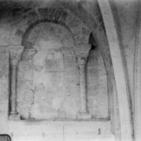 Église Notre-Dame-de-la-Nativité de Donnemarie-Dontilly - Interior, south nave elevation, bay 5, clerestory level, truncated tower window.