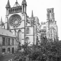 Cathédrale Notre-Dame de Laon - Exterior, east chevet elevation