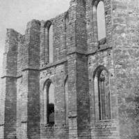 Église Saint-Mathurin de Larchant - Exterior, ruins of nave