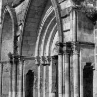 Église Notre-Dame de Longpont - Exterior, western frontispiece, portal