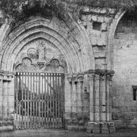 Église Notre-Dame de Longpont - Exterior, west façade portal